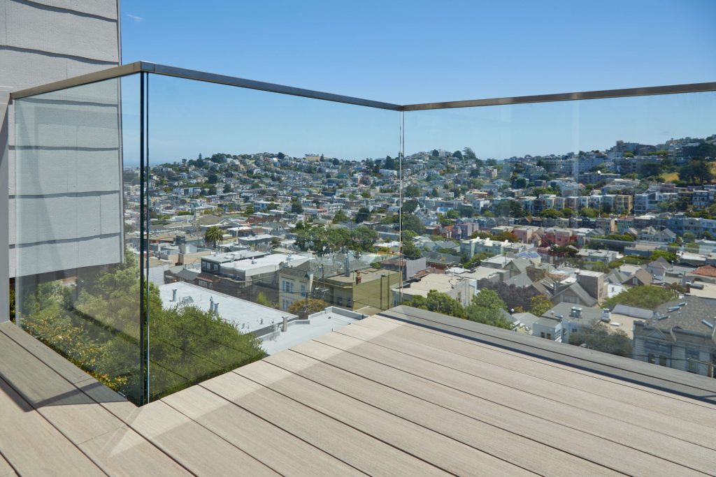 Deck Glass Railing